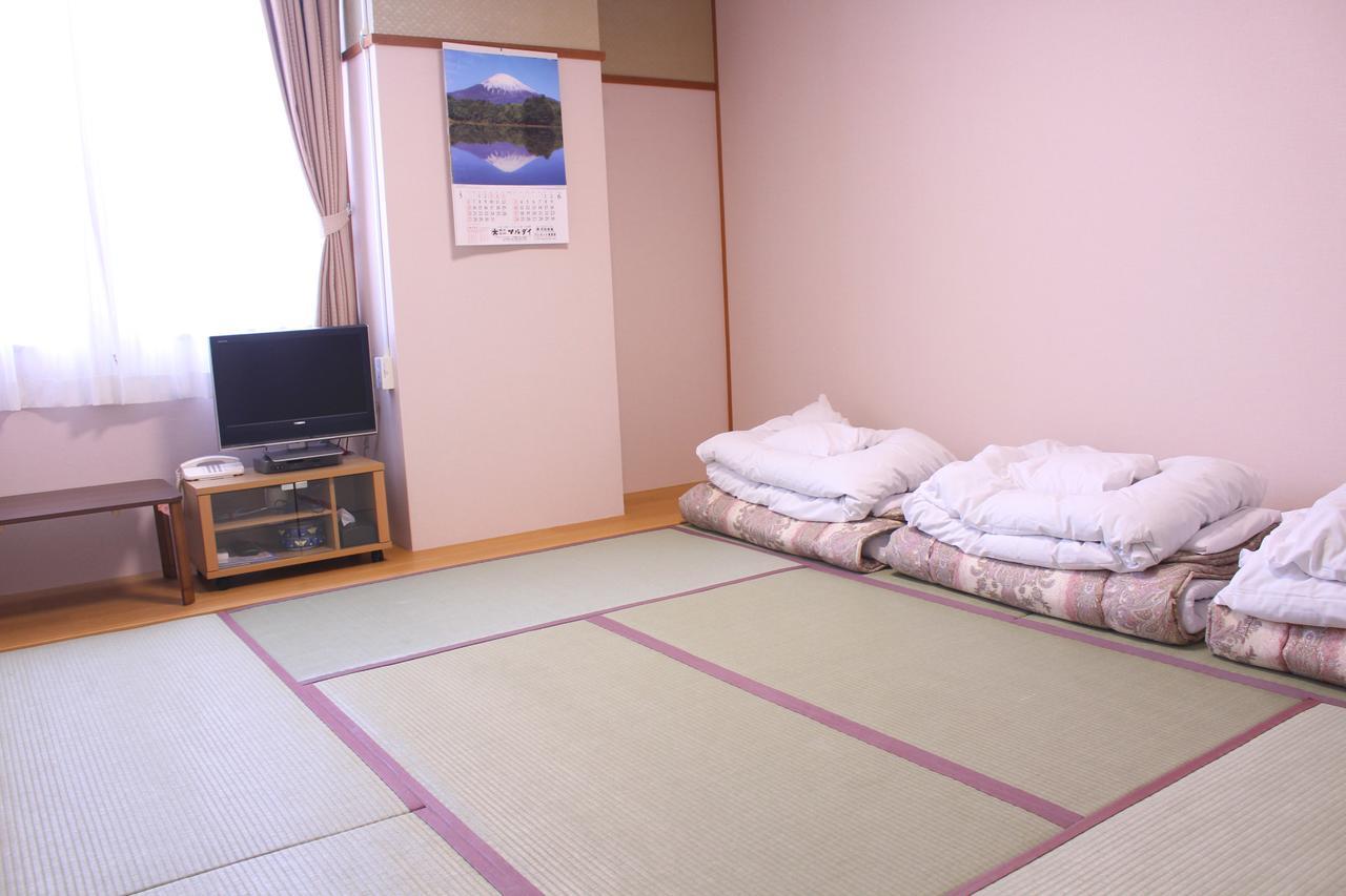 פוג'י Fuji-Shi Business Hotel Furuiya Ryokan מראה חיצוני תמונה