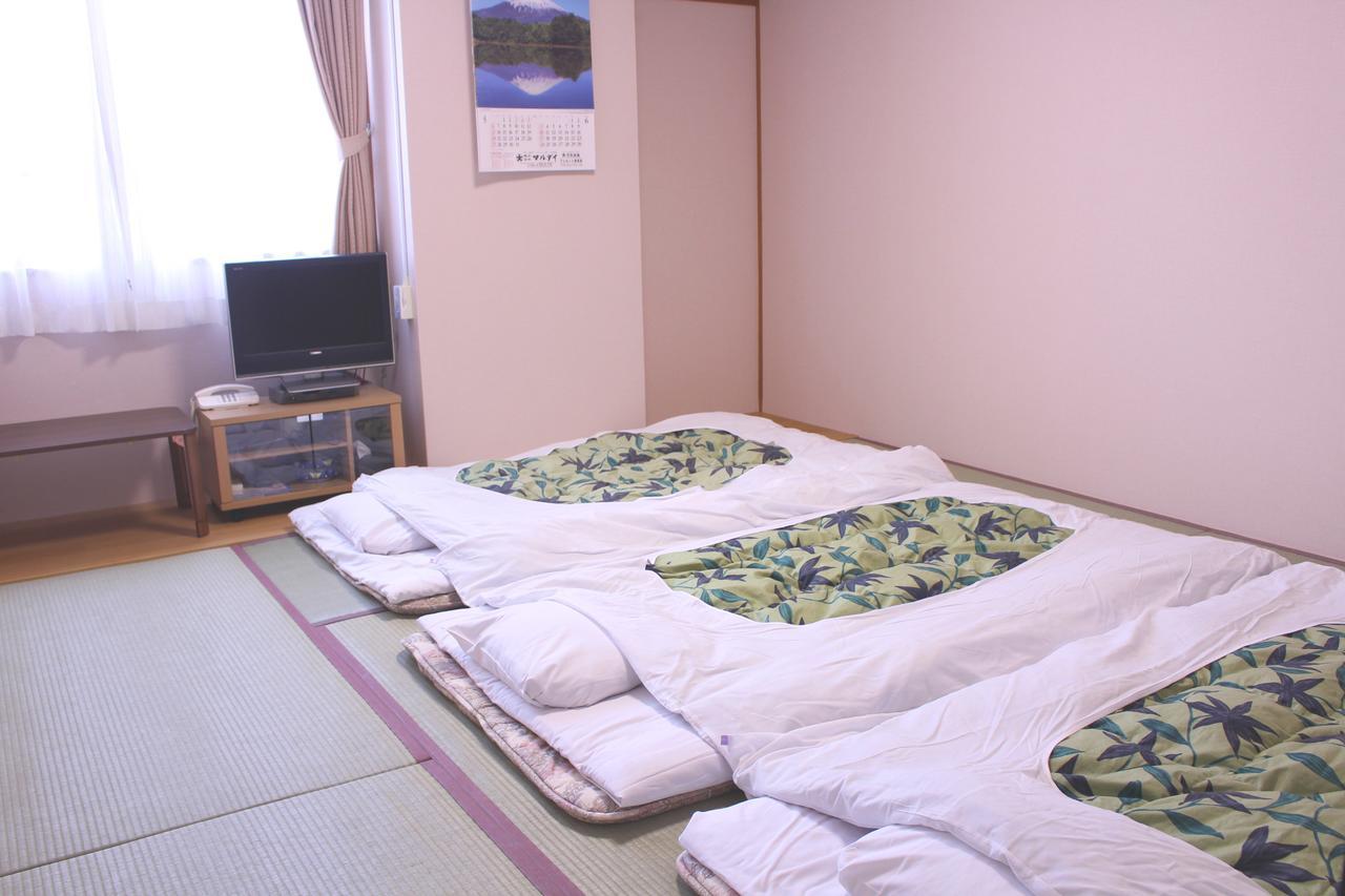 פוג'י Fuji-Shi Business Hotel Furuiya Ryokan מראה חיצוני תמונה