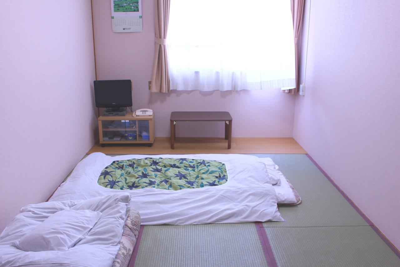 פוג'י Fuji-Shi Business Hotel Furuiya Ryokan מראה חיצוני תמונה